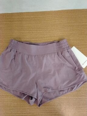 Lululemon Women’s Lightweight Purple Athletic Shorts
